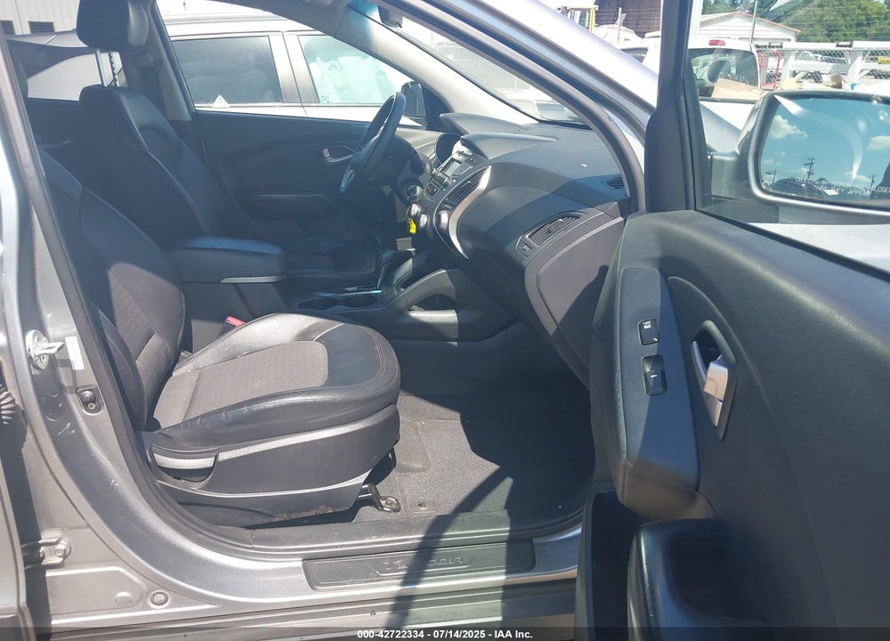 2013 HYUNDAI TUCSON VIN: KM8JU3AC9DU728090