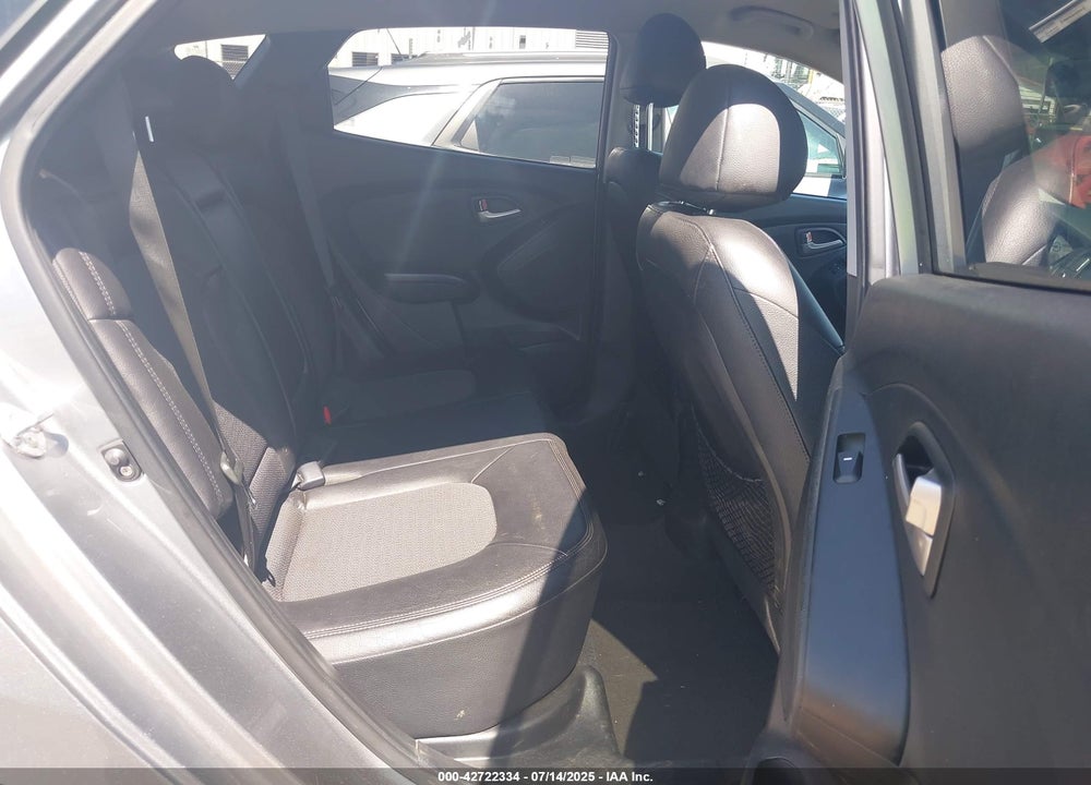 2013 HYUNDAI TUCSON VIN: KM8JU3AC9DU728090