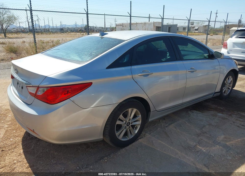 2013 HYUNDAI SONATA VIN: 5NPEB4AC9DH602856