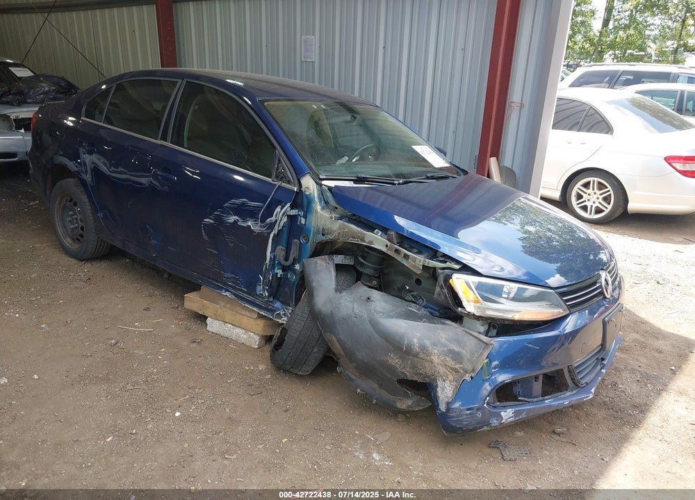 2013 VOLKSWAGEN JETTA 2.5L SE VIN: 3VWDP7AJ7DM295613