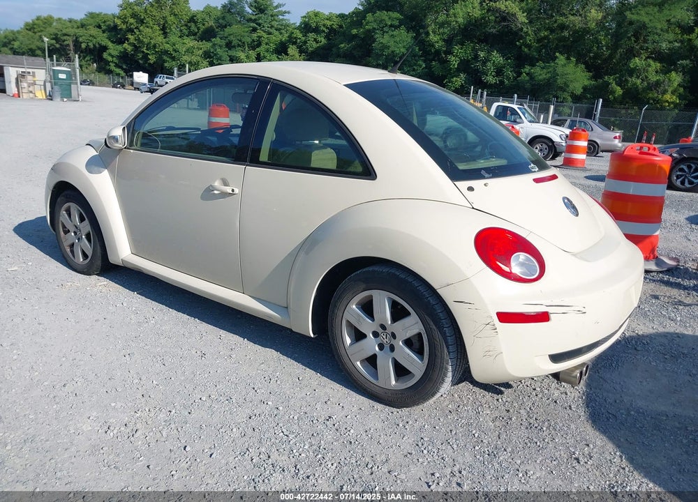 2007 VOLKSWAGEN BEETLE VIN: 3VWRW31C57M521929
