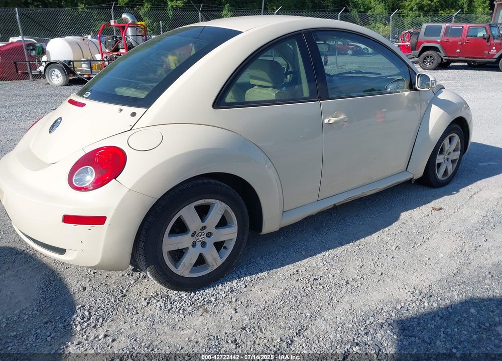 2007 VOLKSWAGEN BEETLE VIN: 3VWRW31C57M521929