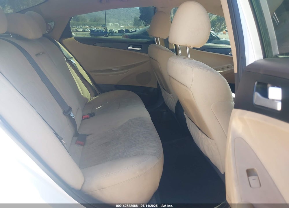 2013 HYUNDAI SONATA VIN: 5NPEB4AC2DH669086