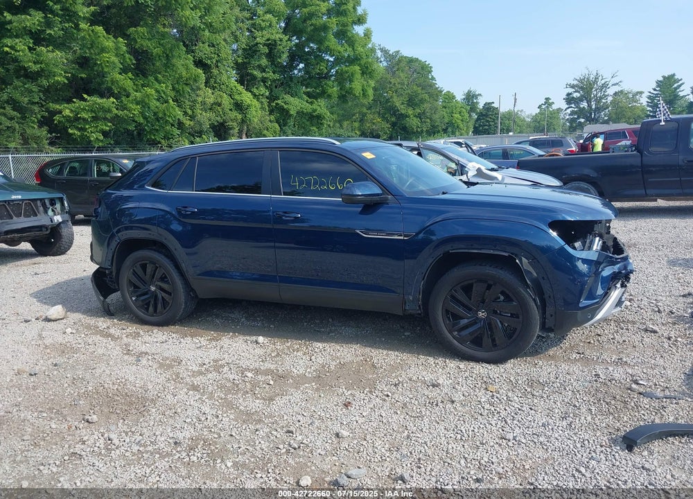 2022 VOLKSWAGEN ATLAS CROSS SPORT VIN: 1V2HE2CA7NC211835