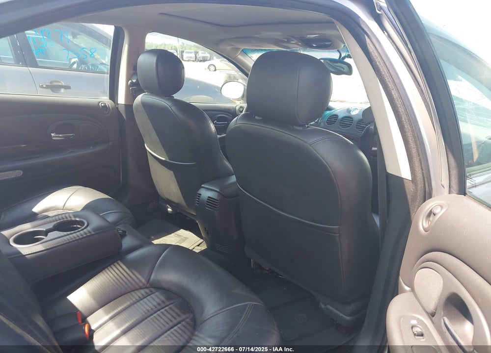 2001 CHRYSLER 300M VIN: 2C3HE66G11H512430