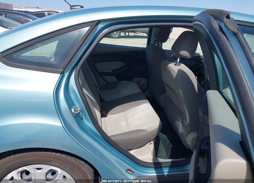 2012 FORD FOCUS VIN: 1FAHP3F22CL352952