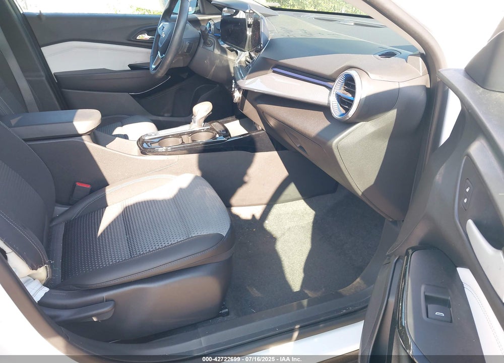 2025 CHEVROLET TRAX VIN: KL77LHEP4SC085546