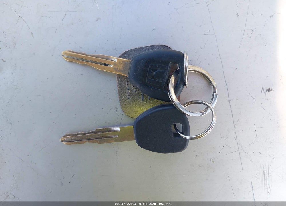 2002 HONDA CIVIC LX VIN: 2HGES16522H571739