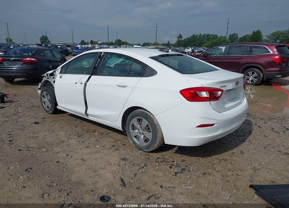 2017 CHEVROLET CRUZE VIN: 1G1BC5SM5H7257695