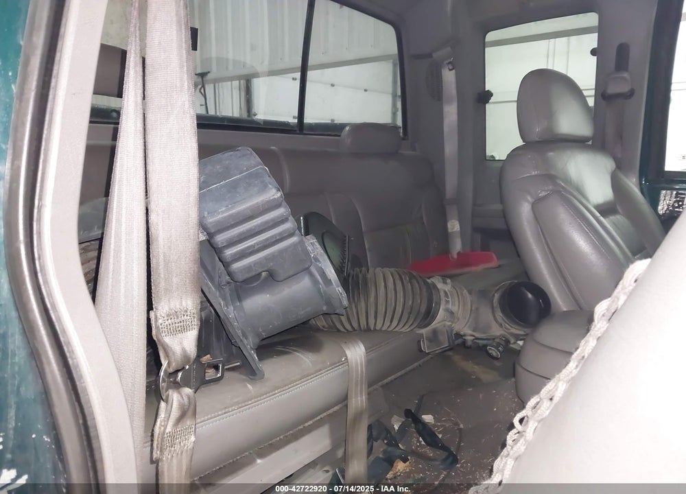 1997 CHEVROLET K1500 VIN: 1GCEK19R0VE192604