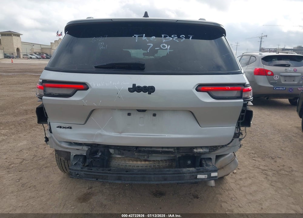 2024 JEEP GRAND CHEROKEE L VIN: 1C4RJKAG0R8532620
