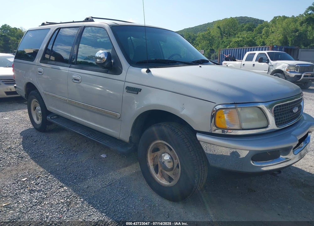 1997 FORD EXPEDITION EDDIE BAUER/XLT VIN: 1FMEU18W8VLC21467