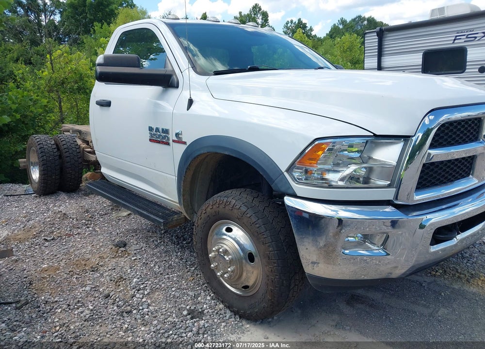 2018 RAM 3500 CHASSIS TRADESMAN/SLT VIN: 3C7WRTAL7JG312746