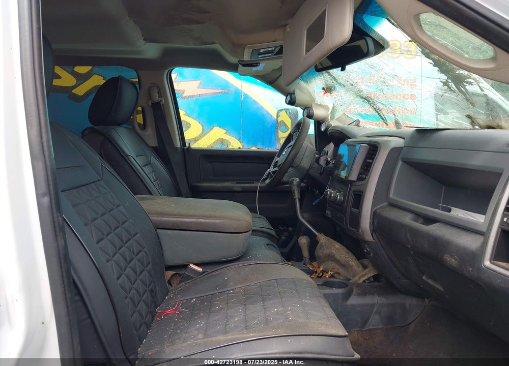 2015 RAM 3500 TRADESMAN VIN: 3C63RRGL9FG610000