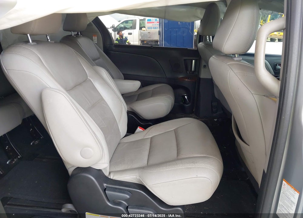 2016 TOYOTA SIENNA VIN: 5TDDK3DC8GS139642