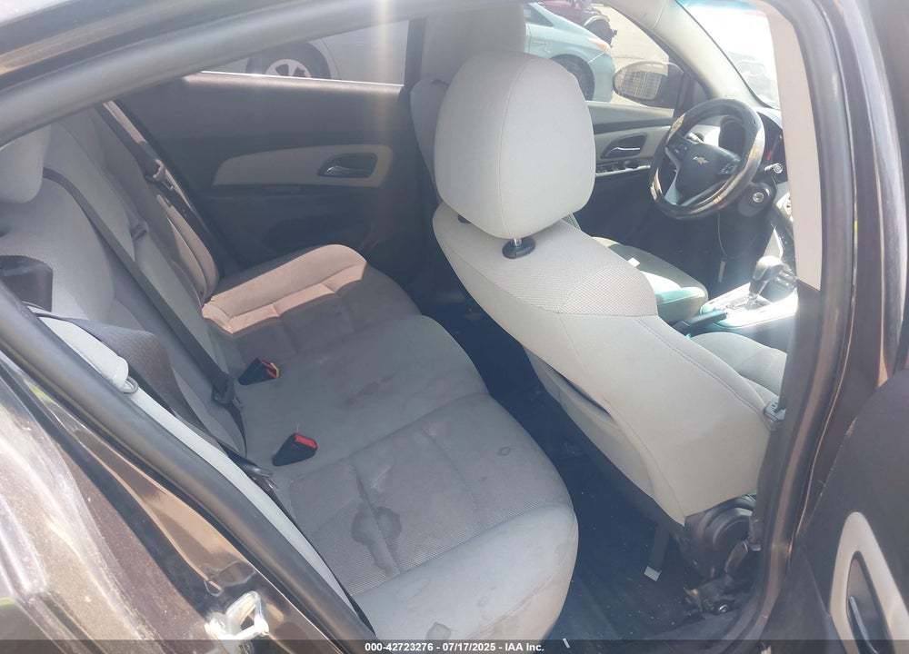 2014 CHEVROLET CRUZE VIN: 1G1PC5SB3E7305923