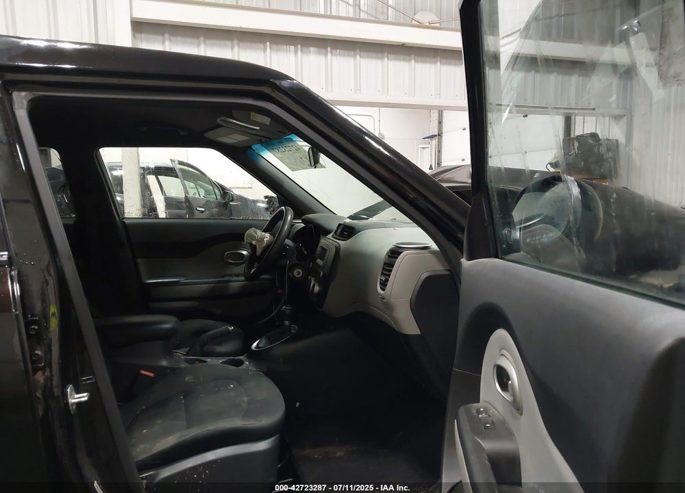 2015 KIA SOUL VIN: KNDJN2A28F7748903