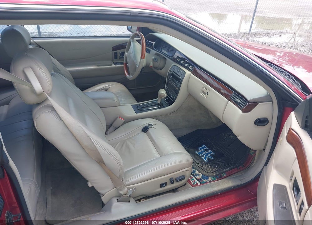 2001 CADILLAC ELDORADO ESC VIN: 1G6EL12Y31B107932