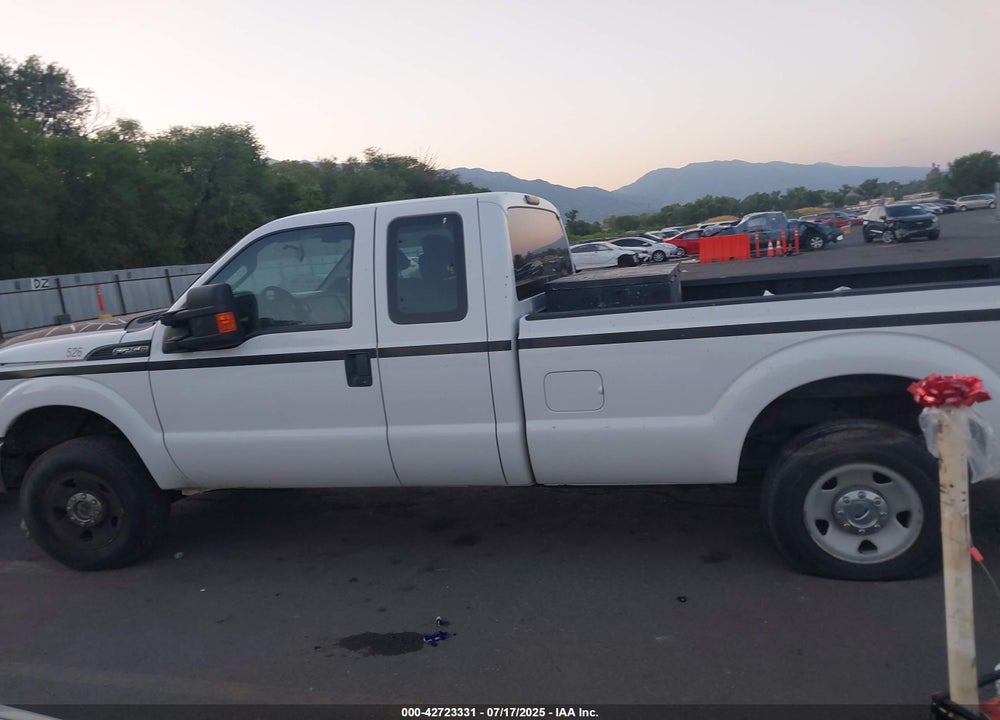 2014 FORD F-250 XL VIN: 1FT7X2B69EEB26732