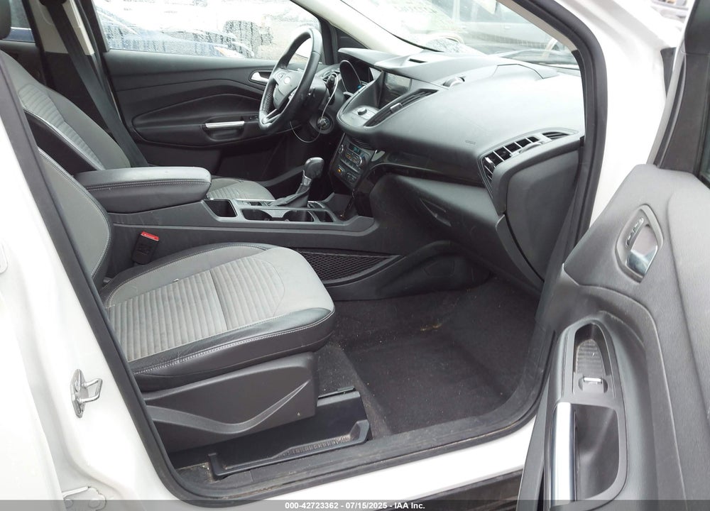 2017 FORD ESCAPE VIN: 1FMCU9G99HUA04378