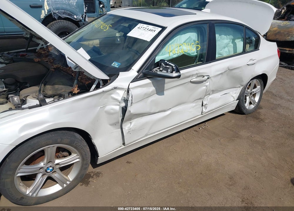 2015 BMW 3 SERIES VIN: WBA3B5G57FNS16183