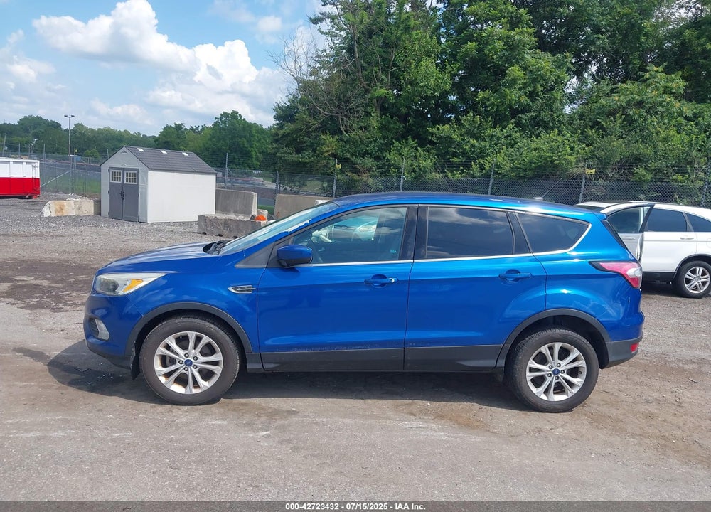 2017 FORD ESCAPE VIN: 1FMCU0GDXHUC19915