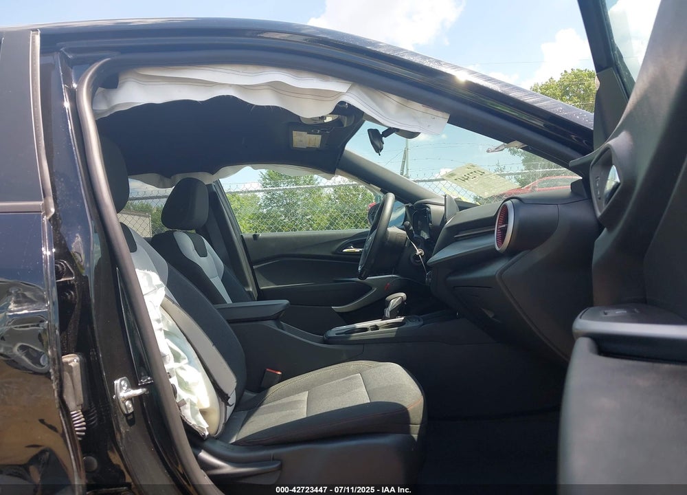 2025 CHEVROLET TRAX VIN: KL77LGEP8SC267776