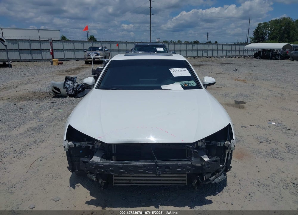 2022 AUDI A4 VIN: WAUEAAF46NN009800