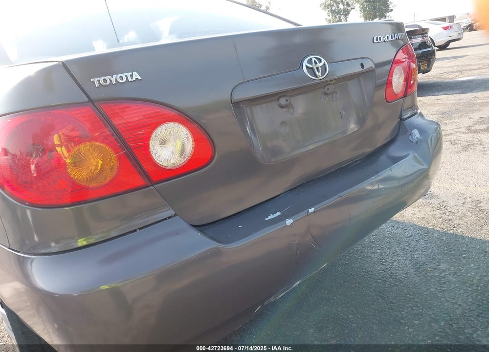 2004 TOYOTA COROLLA LE VIN: 1NXBR32E44Z253308