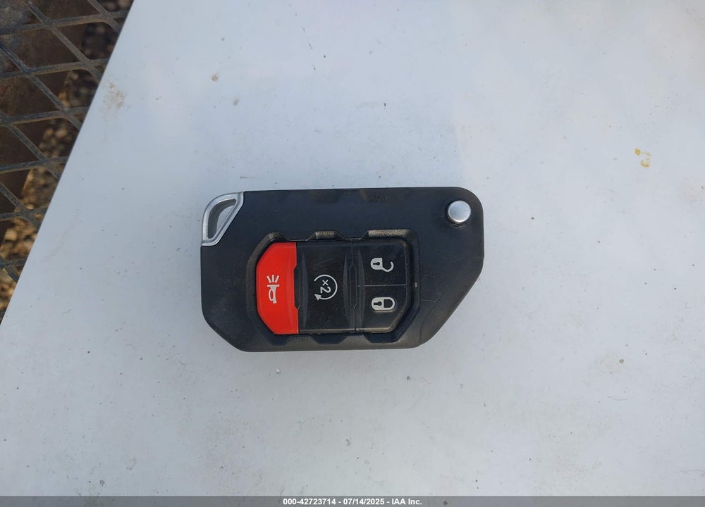 2024 JEEP WRANGLER / VIN: 1C4PJXEG3RW328601