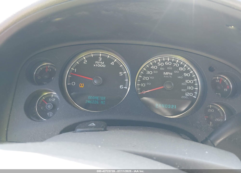 2007 GMC YUKON VIN: 1GKFC13JX7R166337