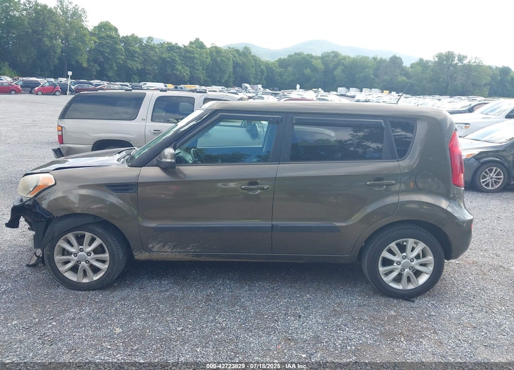 2013 KIA SOUL VIN: KNDJT2A65D7483833