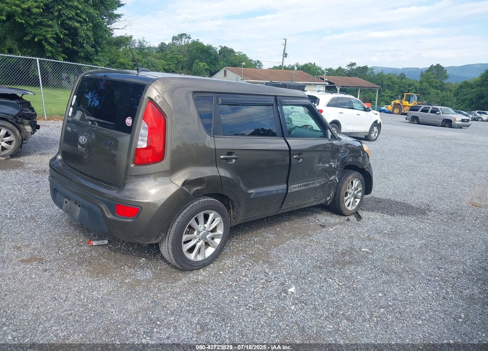 2013 KIA SOUL VIN: KNDJT2A65D7483833