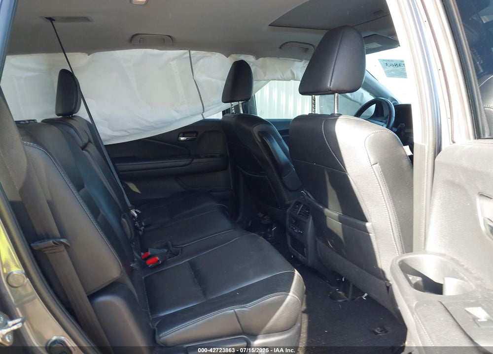 2020 HONDA PILOT VIN: 5FNYF5H58LB009744