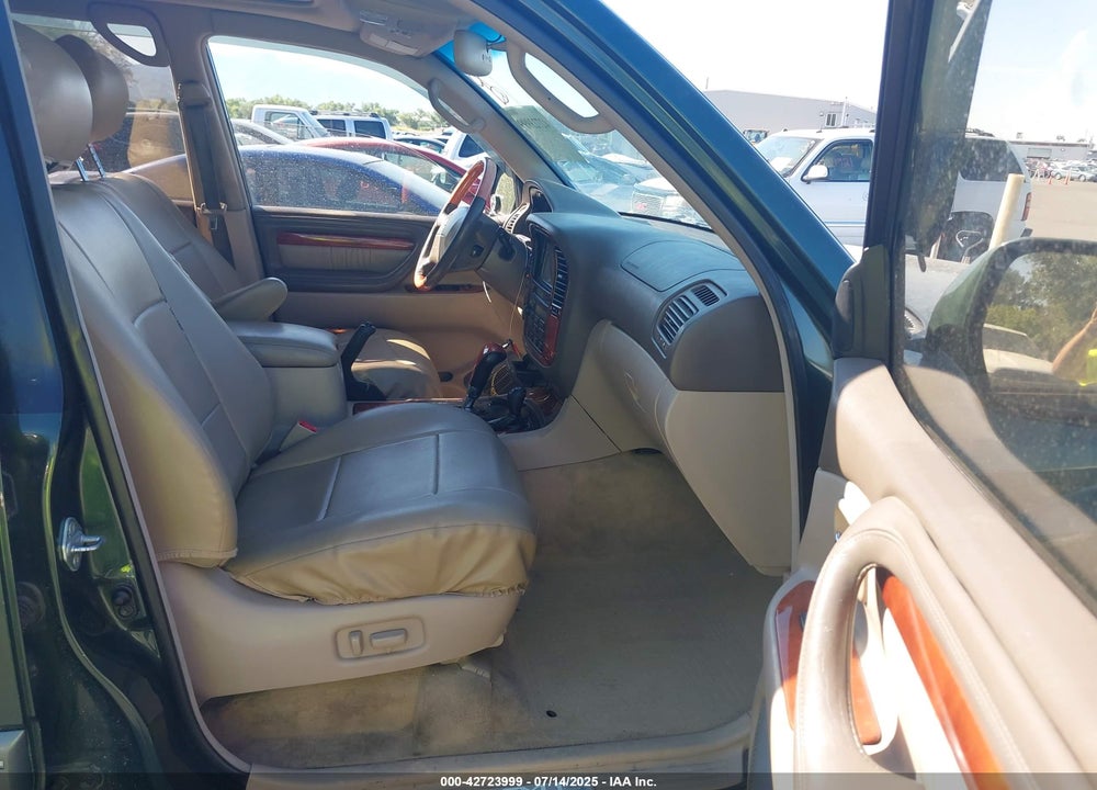 2000 LEXUS LX 470 VIN: JT6HT00W1Y0099509