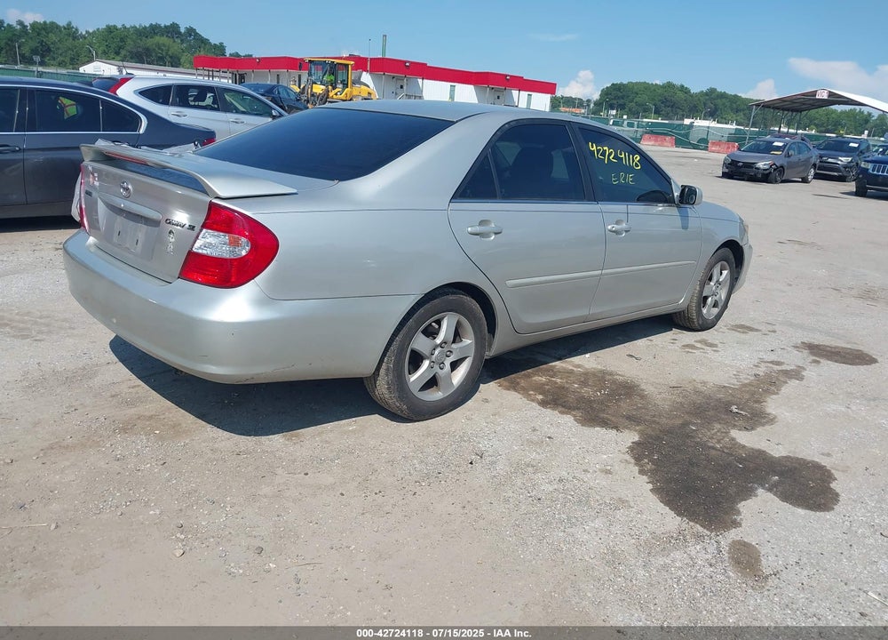 2004 TOYOTA CAMRY SE VIN: 4T1BE32K14U841524