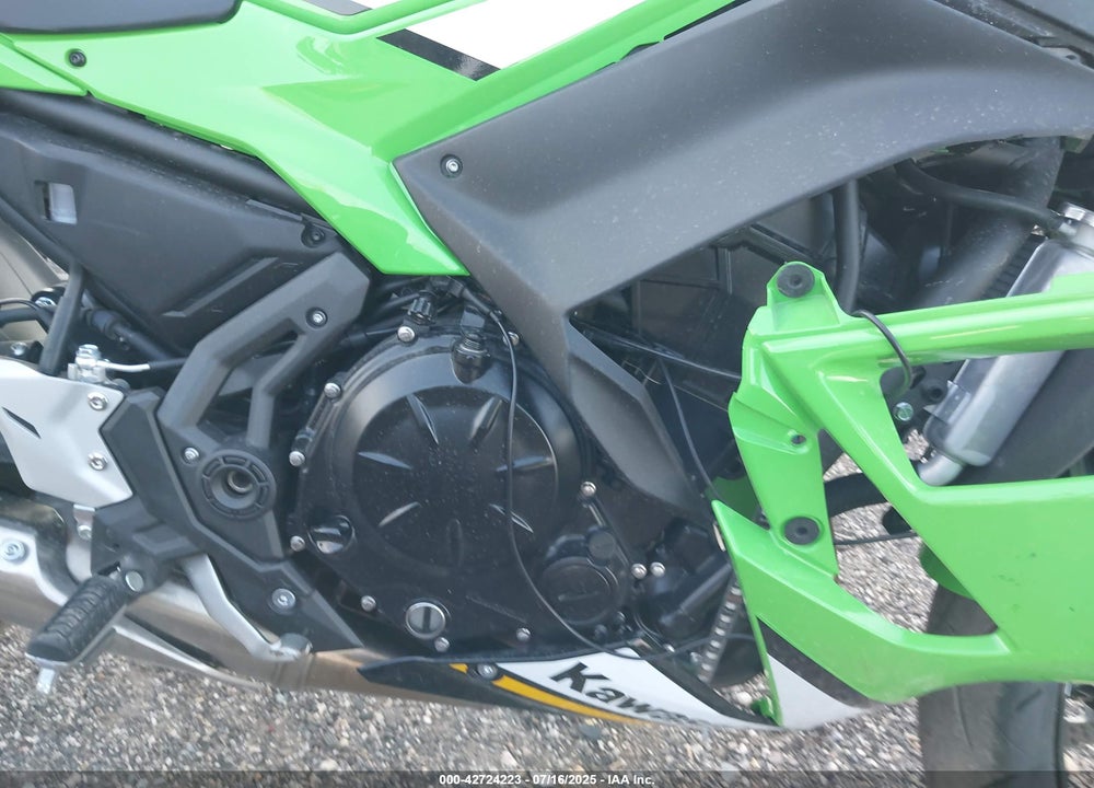 2025 KAWASAKI EX650 P VIN: ML5EXEP14SDAE2754