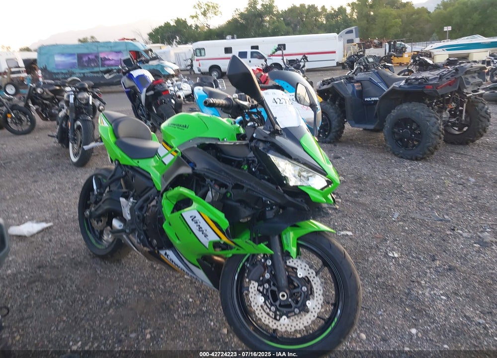 2025 KAWASAKI EX650 P VIN: ML5EXEP14SDAE2754