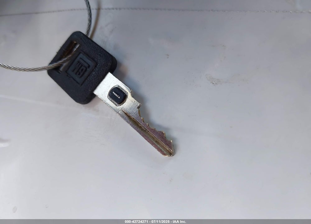 1995 CHEVROLET MONTE CARLO Z34 VIN: 2G1WX12X4S9117099