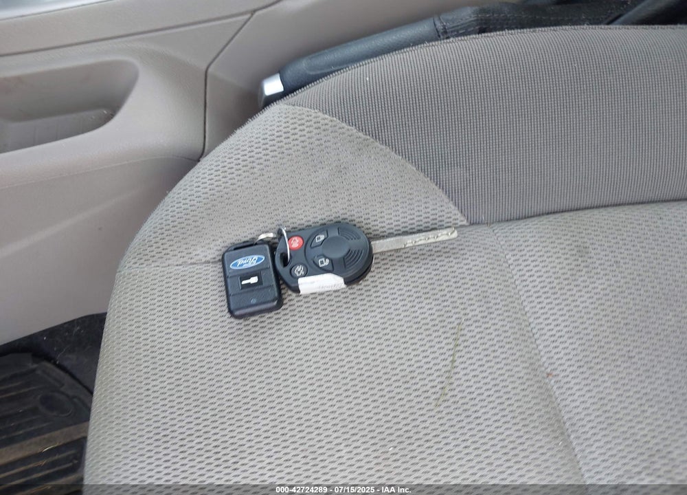 2013 FORD FOCUS VIN: 1FADP3K23DL137053