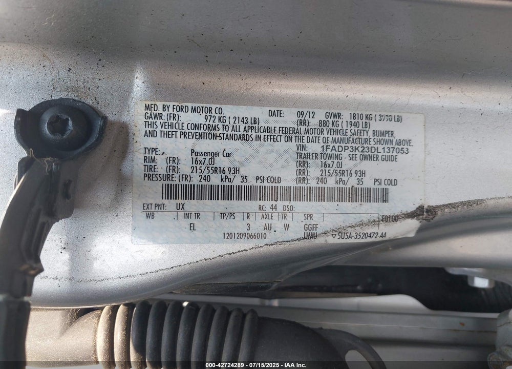 2013 FORD FOCUS VIN: 1FADP3K23DL137053