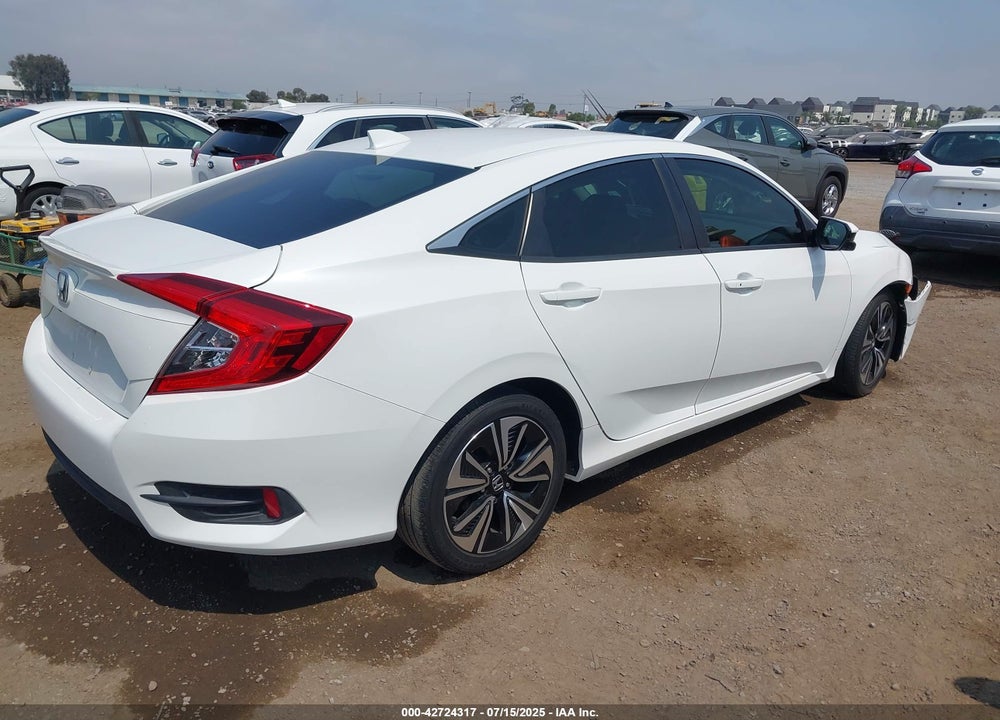 2018 HONDA CIVIC EX-L VIN: JHMFC1F77JX022161