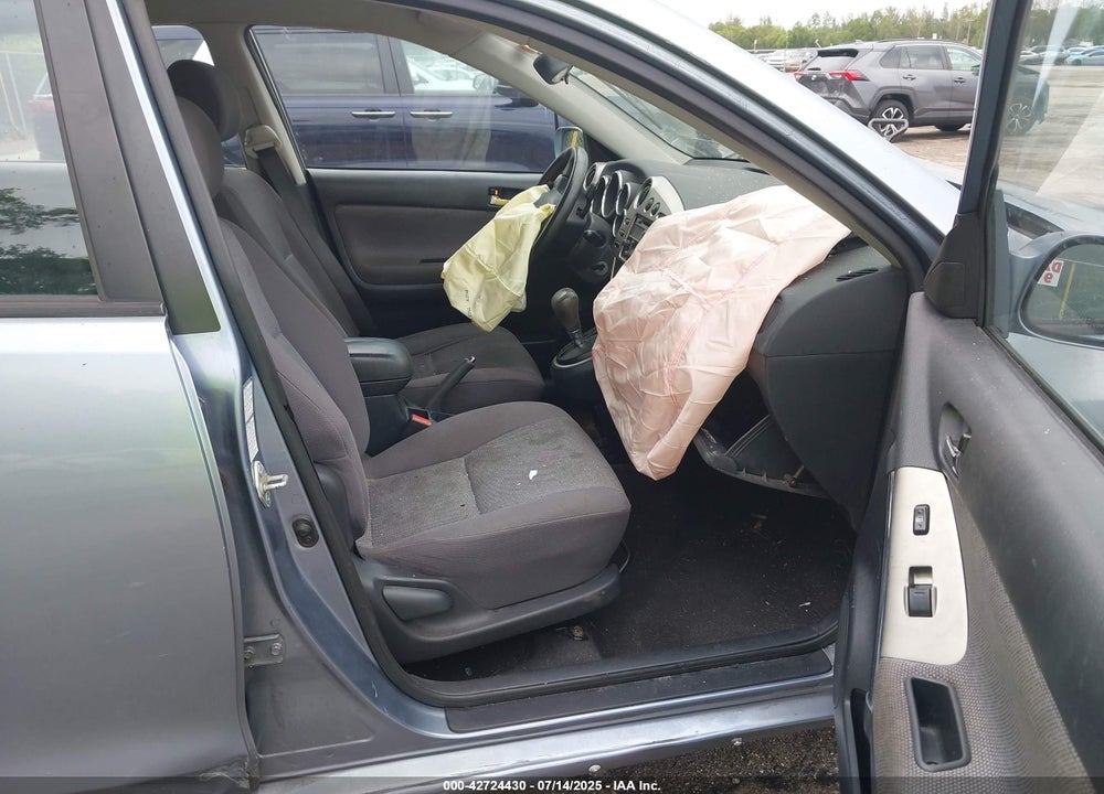 2003 TOYOTA MATRIX VIN: 2T1LR32E93C157145