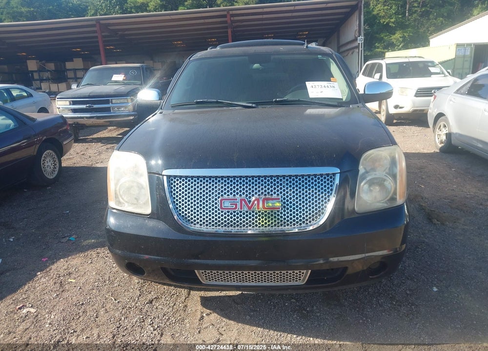 2007 GMC YUKON VIN: 1GKFC13C97R377384