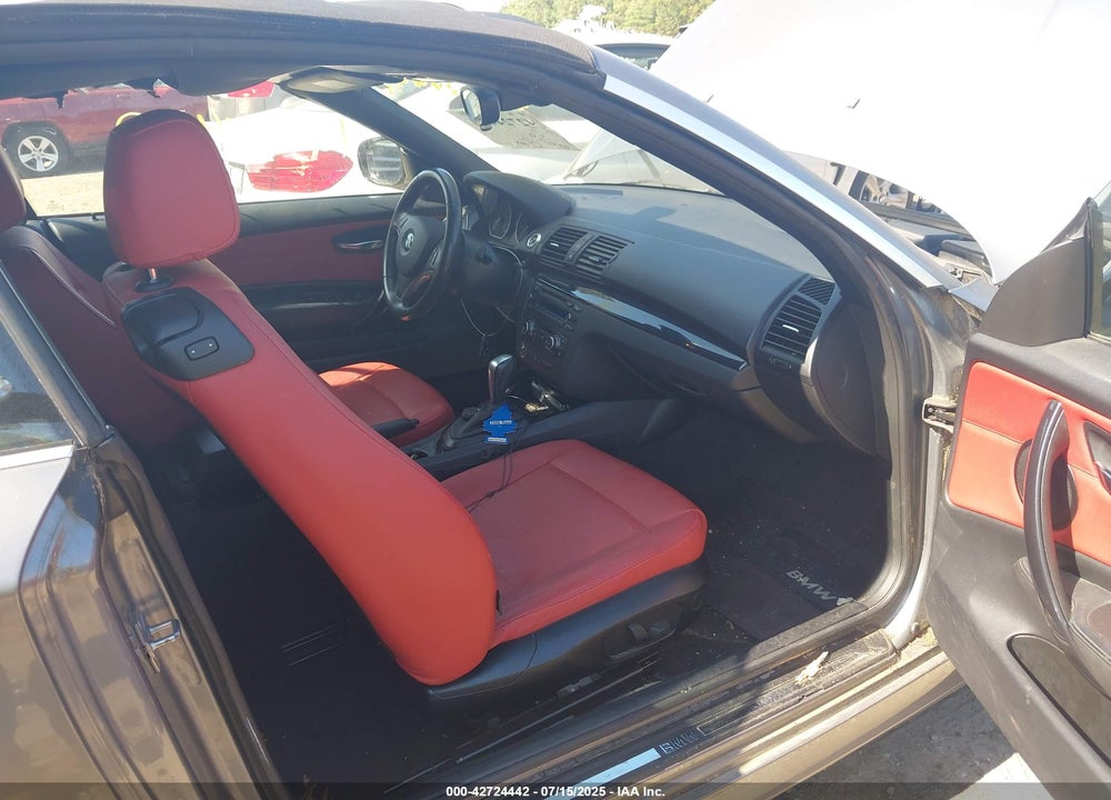 2010 BMW 128I VIN: WBAUN1C53AVH81665