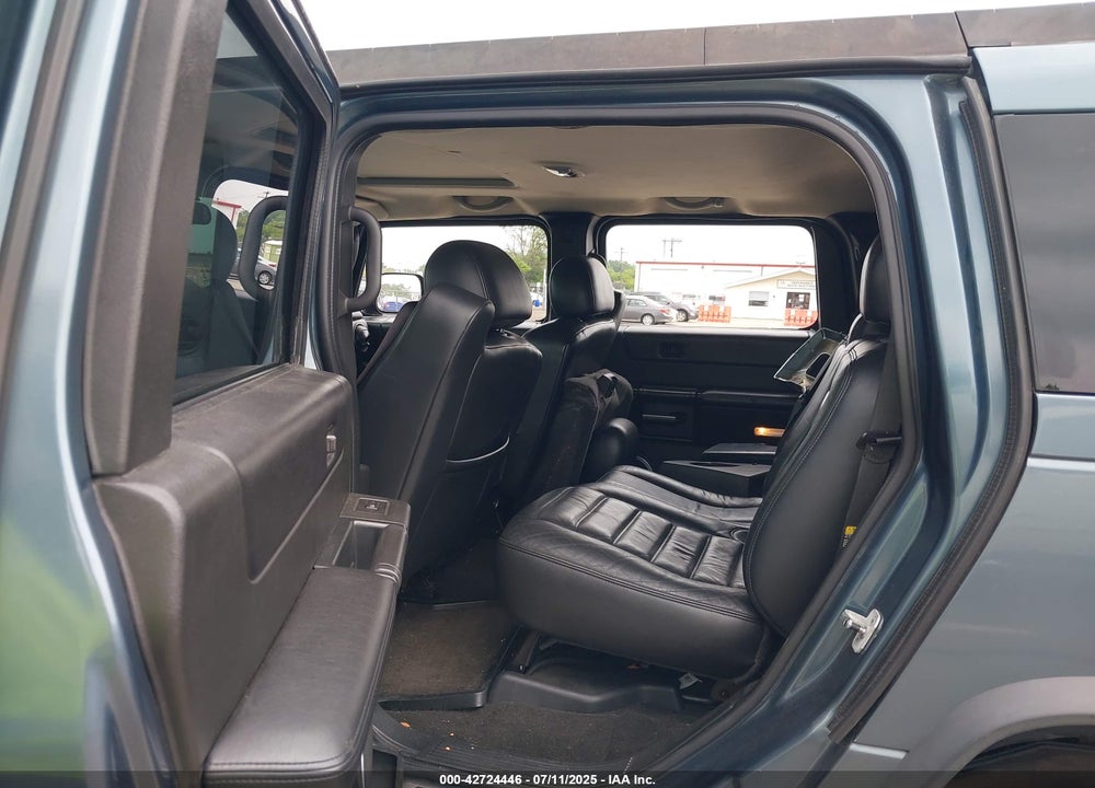 2007 HUMMER H2 VIN: 5GRGN23U07H104525