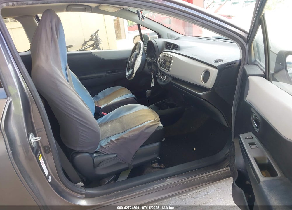 2012 TOYOTA YARIS VIN: JTDJTUD38CD518300