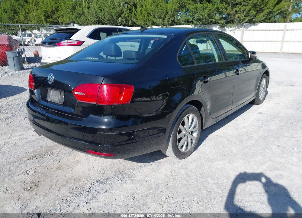 2012 VOLKSWAGEN JETTA VIN: 3VWBP7AJ3CM076640