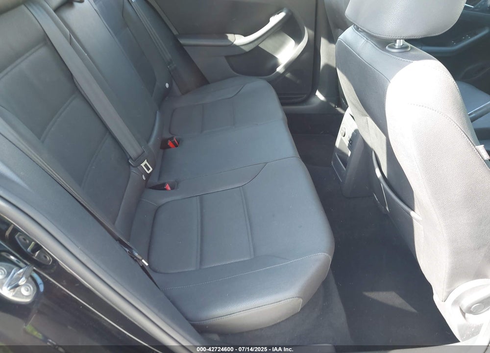 2012 VOLKSWAGEN JETTA VIN: 3VWBP7AJ3CM076640