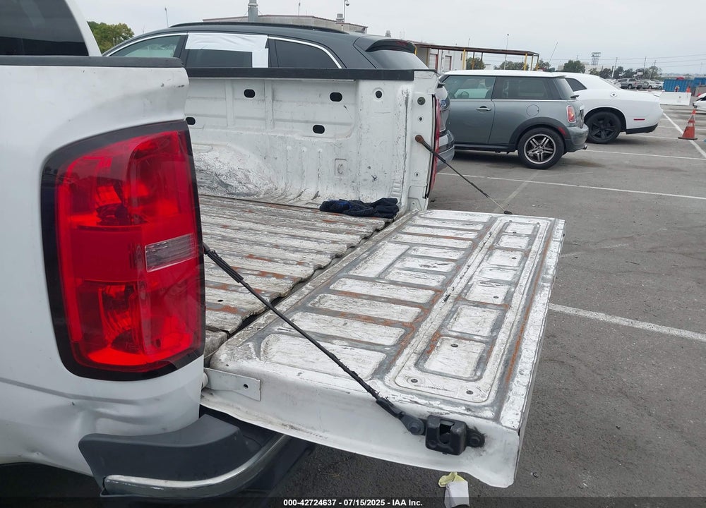 2018 CHEVROLET COLORADO VIN: 1GCGSBEA9J1315770